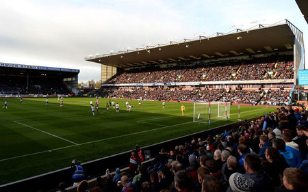 球迷们普遍 球迷们普遍